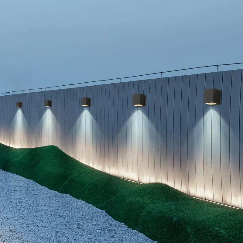 Seralyn | Black Outdoor Wall Lamp LED Minimalist Design 3