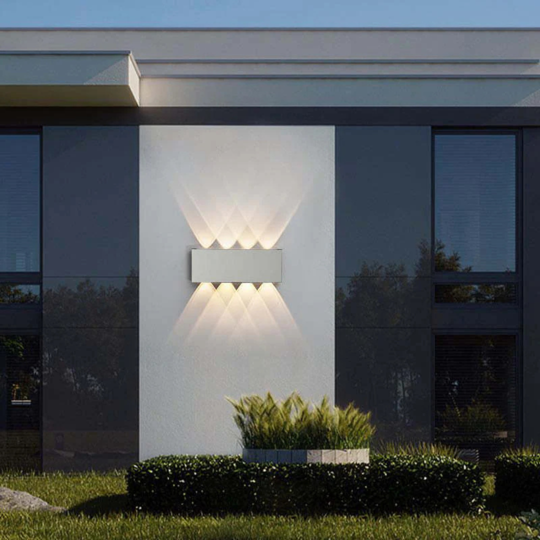 Stralix | LED Outdoor Wall Sconce for Indoor & Outdoor Use 8